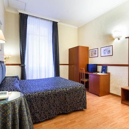 Hotel Paris Rzym Zewnętrze zdjęcie