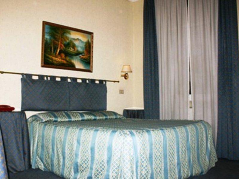 Hotel Paris Rzym Zewnętrze zdjęcie