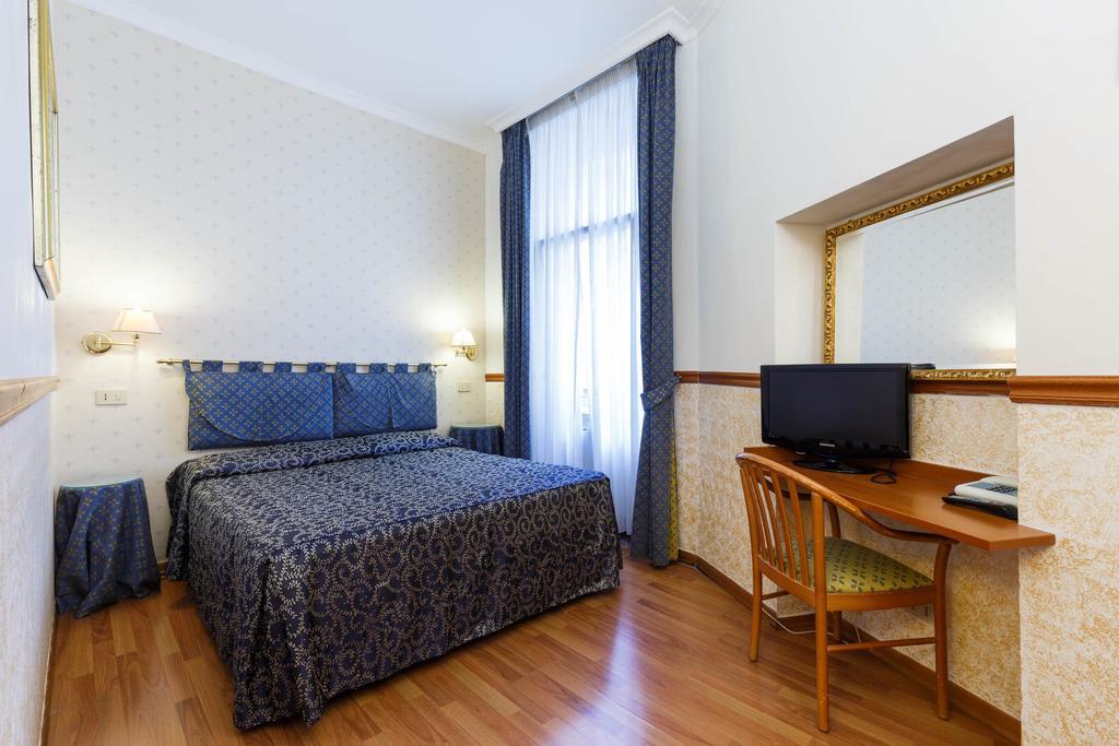 Hotel Paris Rzym Zewnętrze zdjęcie