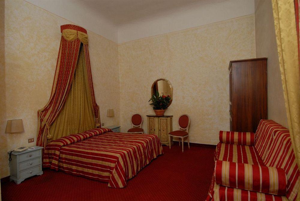 Hotel Paris Rzym Zewnętrze zdjęcie